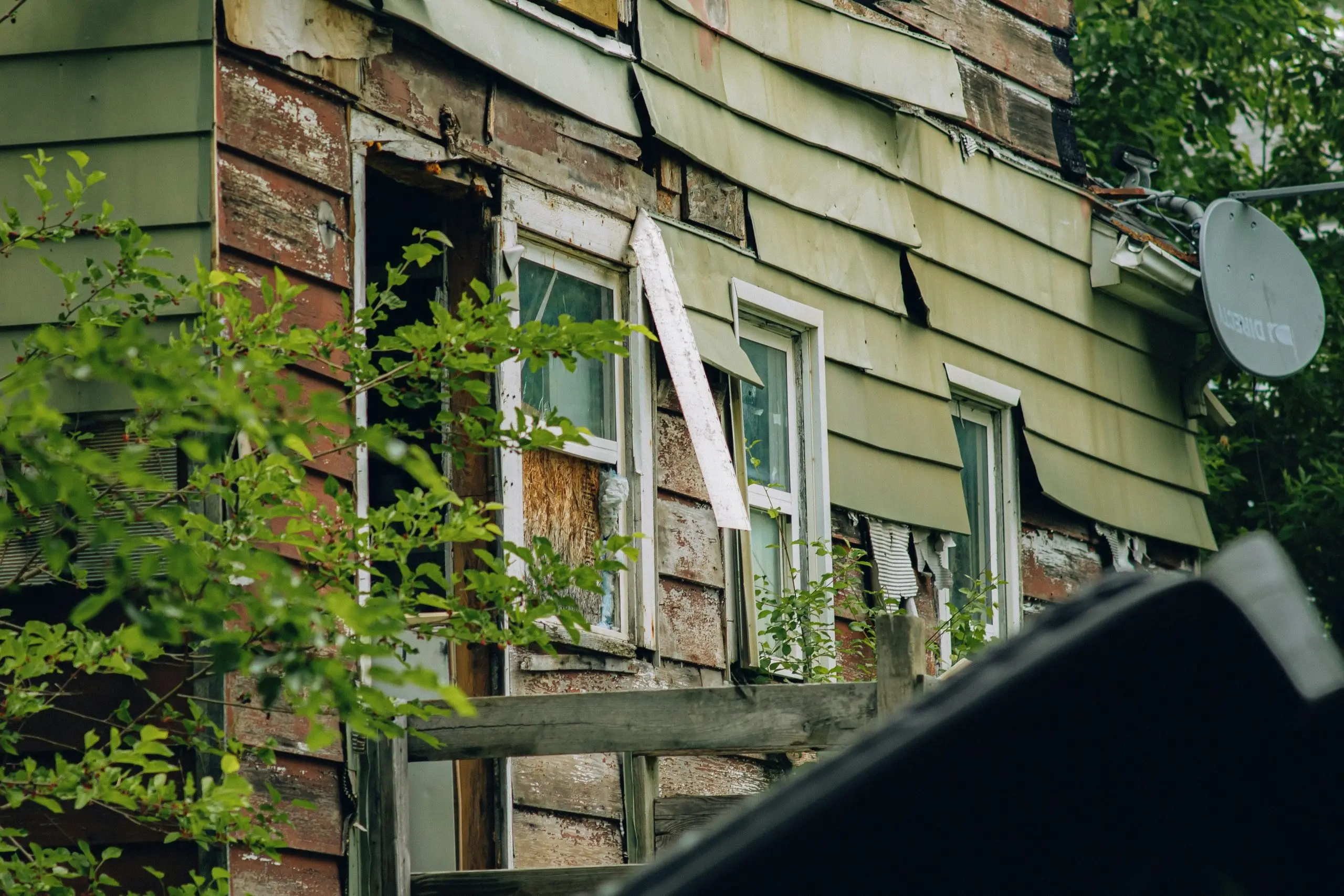 siding bruno-guerrero-FWDoMWj1pnY-unsplash